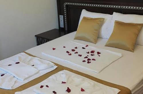 Guler Butik Hotel 贝尔迪比 外观 照片